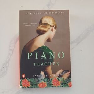 Janice Y. K. Lee - The Piano Teacher (Green Cover)